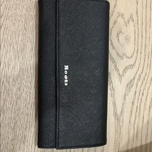 Roots Classic Black Card Holder